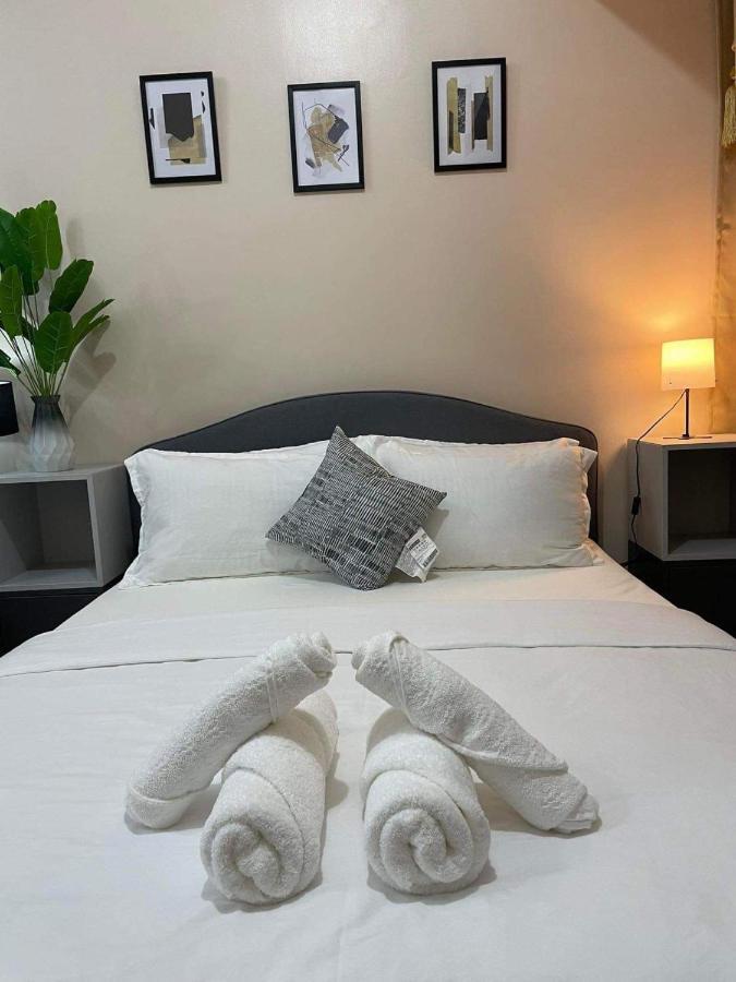 Studio Condo Building 81 Newport Boulevard 마닐라 외부 사진