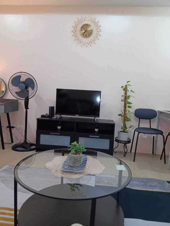 Studio Condo Building 81 Newport Boulevard 마닐라 외부 사진